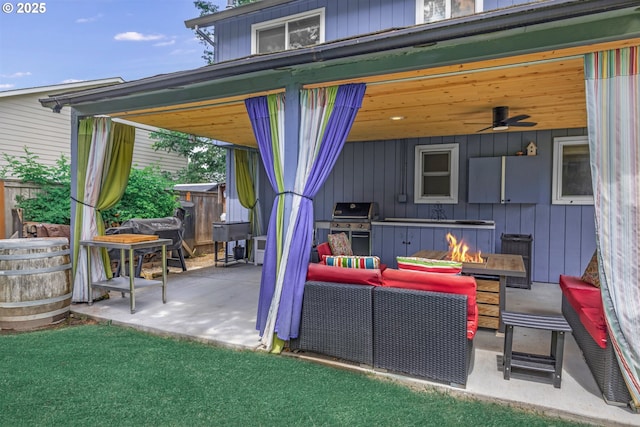 6516 SW Locust St, Portland, OR 97223 - view of patio with an outdoor hangout area, a ceiling fan, and area for grilling