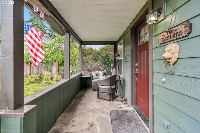 623 10th Ave, Albany, OR 97321 - view of covered porch