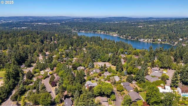 1437 Greentree Cir, Lake Oswego, OR 97034 - drone / aerial view of a heavily wooded area and a nearby body of water