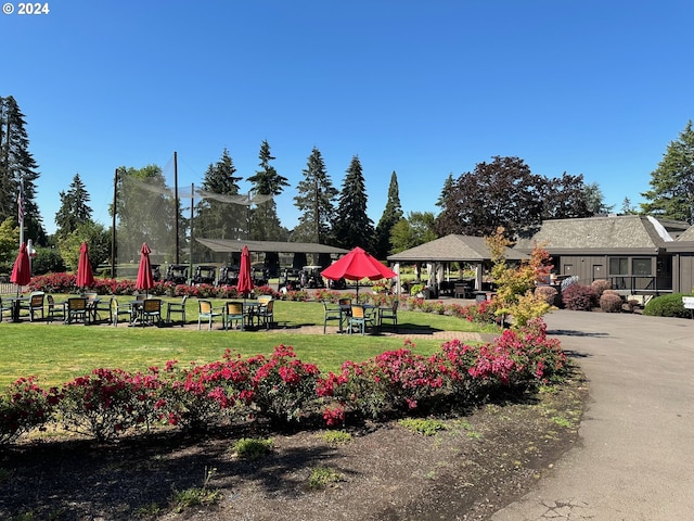 8070 SW Fairway Dr, Wilsonville, OR 97070 - surrounding community with a gazebo and a lawn
