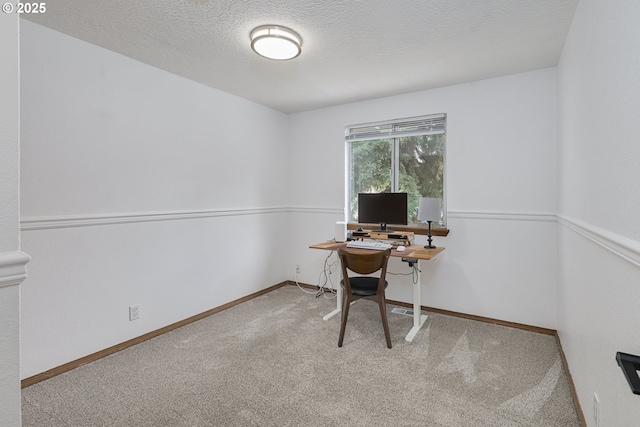 13326 SW Shore Dr, Portland, OR 97223 - carpeted office space with a textured ceiling and baseboards