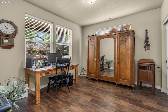 802 NW Green Forest Cir, Redmond, OR 97756 - office area with dark wood-style floors