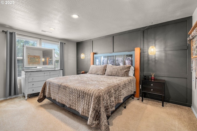 802 NW Green Forest Cir, Redmond, OR 97756 - bedroom with light colored carpet and a textured ceiling