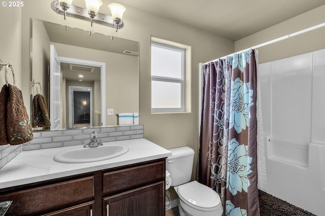 802 NW Green Forest Cir, Redmond, OR 97756 - full bath featuring vanity and a shower with curtain