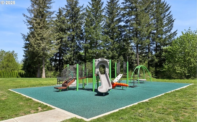 1455 NE Cooper Ln, Estacada, OR 97023 - community play area featuring a lawn and view of scattered trees