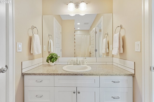 4926 NE 12th Ave, Portland, OR 97211 - full bathroom featuring vanity