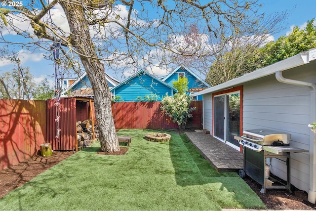 4926 NE 12th Ave, Portland, OR 97211 - view of yard featuring an outdoor fire pit