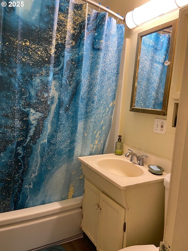 14407 SE Stephens St, Portland, OR 97233 - bathroom featuring vanity and shower / bath combo