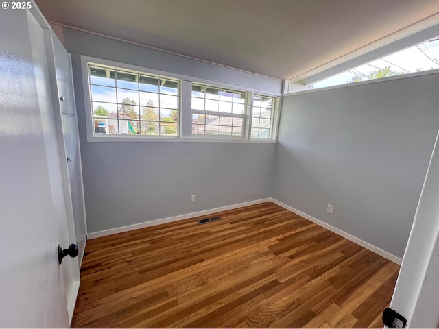 1214 NE Loper Ave, Prineville, OR 97754 - unfurnished room featuring wood finished floors and baseboards