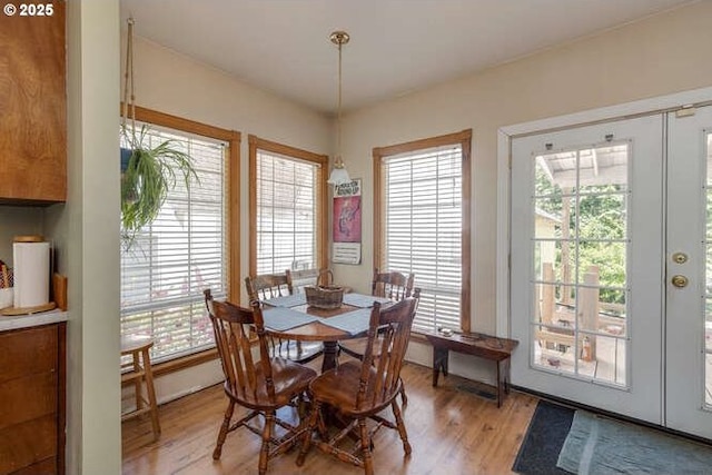 22885 S Tendril Ln, West Linn, OR 97068 - dining space with light wood finished floors