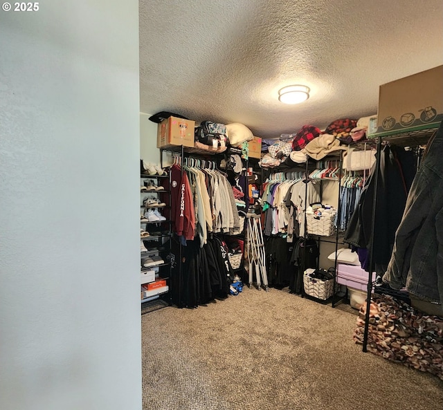 97640 Kadora Ln, North Bend, OR 97459 - walk in closet featuring carpet