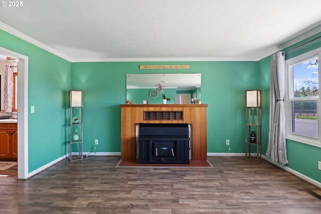 136 Morton Rd, Winlock, WA 98596 - living area featuring baseboards, ornamental molding, a fireplace with flush hearth, and wood finished floors