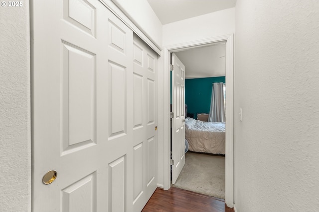1232 E Fourth Ave, Sutherlin, OR 97479 - corridor featuring dark wood finished floors