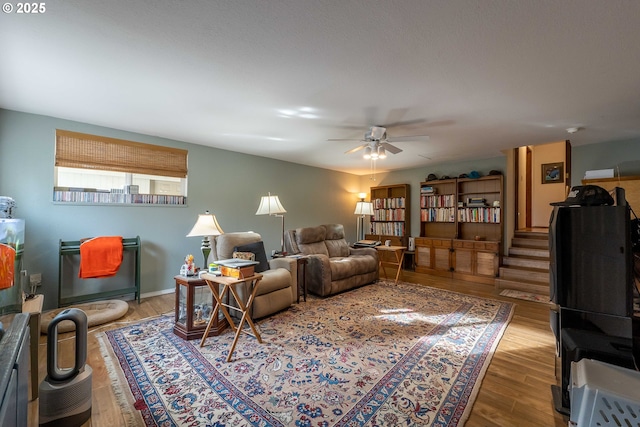 5383 Sunshine Rd, Roseburg, OR 97470 - living room with wood finished floors and ceiling fan