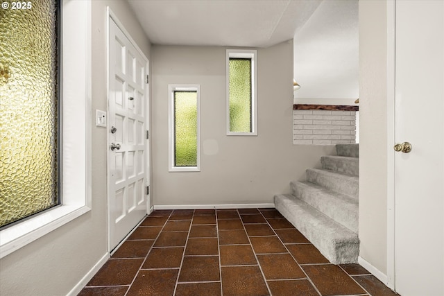 16620 SE Ladd Ct, Milwaukie, OR 97267 - entryway with stairs and baseboards