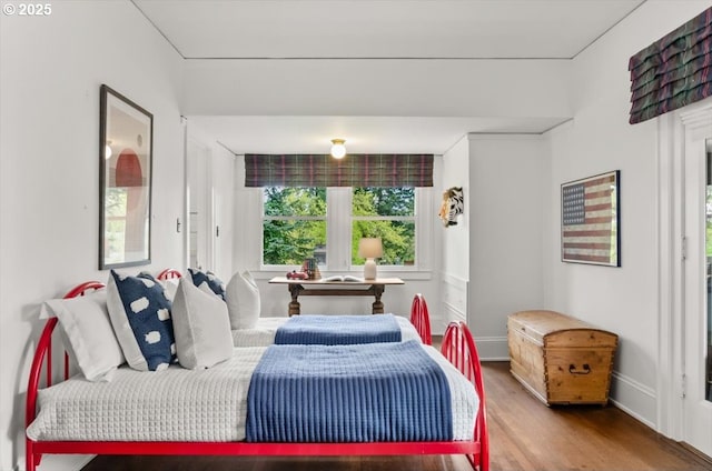 1965 SW Montgomery Pl, Portland, OR 97201 - bedroom with wood finished floors and baseboards