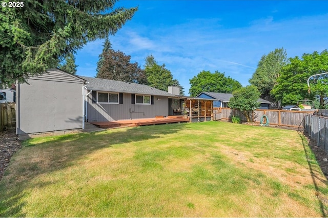 14797 SW Willamette St, Sherwood, OR 97140 - fenced backyard with a deck