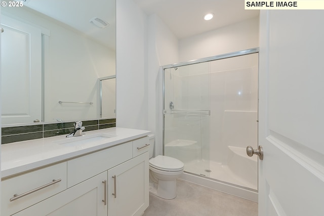 1496 NE Josephine Ct Unit 181, Estacada, OR 97023 - full bath featuring toilet, a stall shower, vanity, and recessed lighting