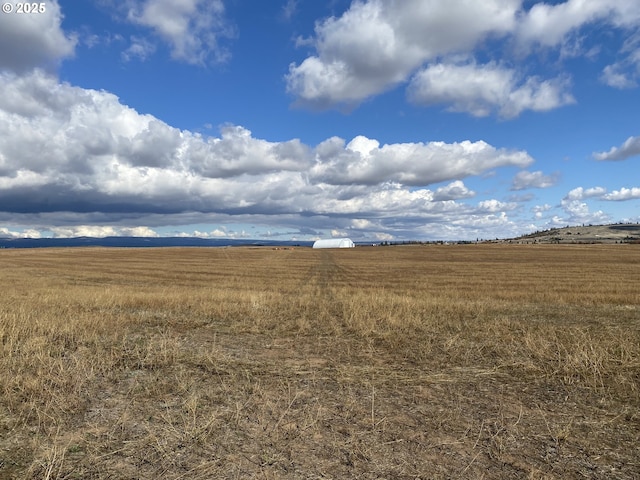 163 Three Spurs Loop, Goldendale, WA 98620
