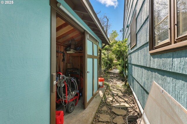 2804 NE 46th Ave, Portland, OR 97213 - view of home's exterior