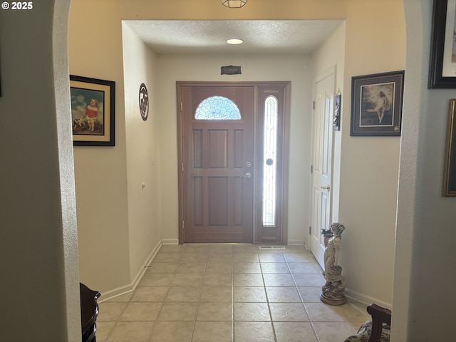 1350 Hidden Creek Dr NE, Keizer, OR 97303 - foyer featuring baseboards and light tile patterned floors