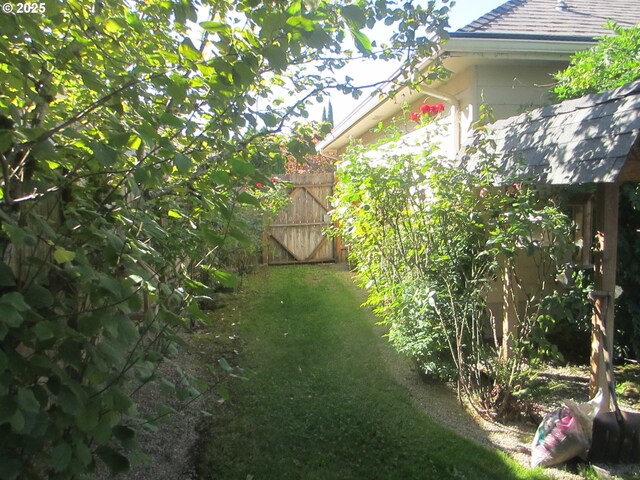 1350 Hidden Creek Dr NE, Keizer, OR 97303 - view of green lawn