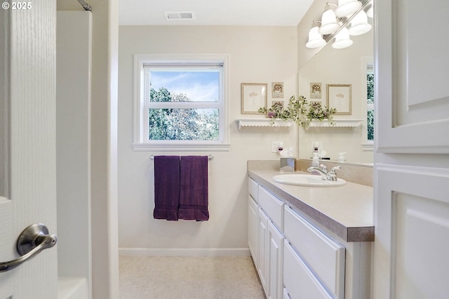 5632 Mac Way, Silverton, OR 97381 - bathroom featuring vanity and a shower