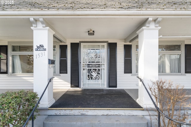 view of property entrance