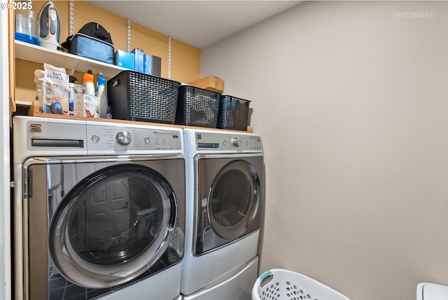 7100 SW 164th Ter, Beaverton, OR 97007 - washroom with washing machine and dryer