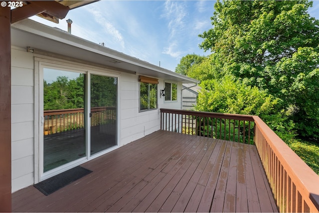 154 W Hickory St, Roseburg, OR 97471 - view of wooden terrace
