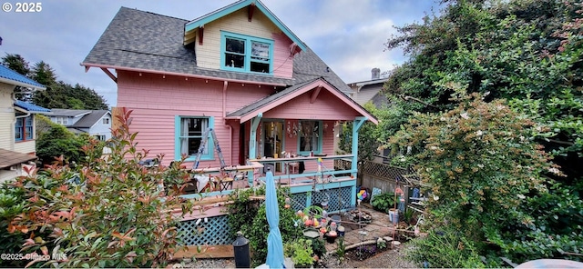 659 Florence Ave, Astoria, OR 97103 - view of front facade with a shingled roof