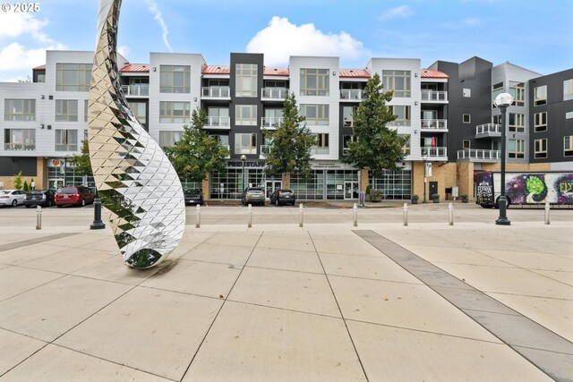 12600 SW Crescent St, Beaverton, OR 97005 - view of apartment building / complex