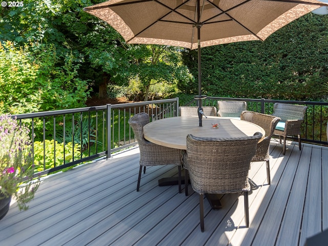 1802 NW Ogden St, Camas, WA 98607 - wooden deck with outdoor dining area
