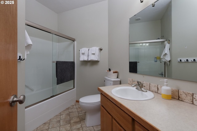 4080 Cunningham Dr, Mount Hood Prkdl, OR 97041 - bathroom featuring vanity, enclosed tub / shower combo, baseboards, and toilet