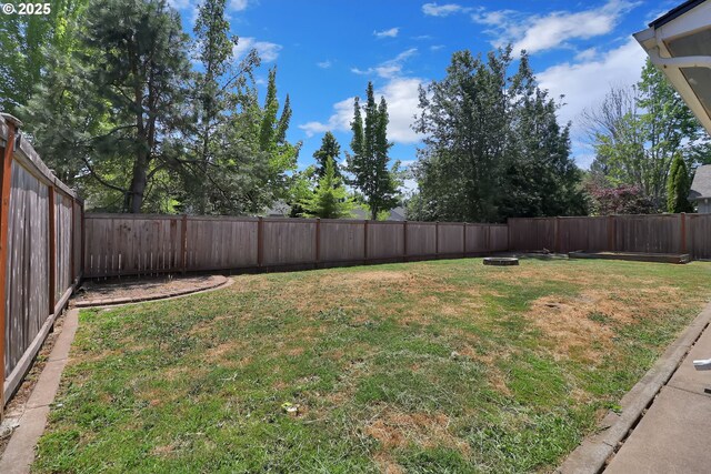 5416 Wales Dr, Eugene, OR 97402 - view of fenced backyard