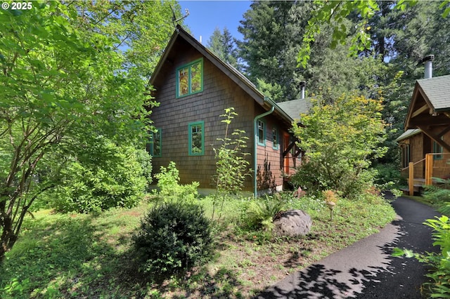 view of side of home