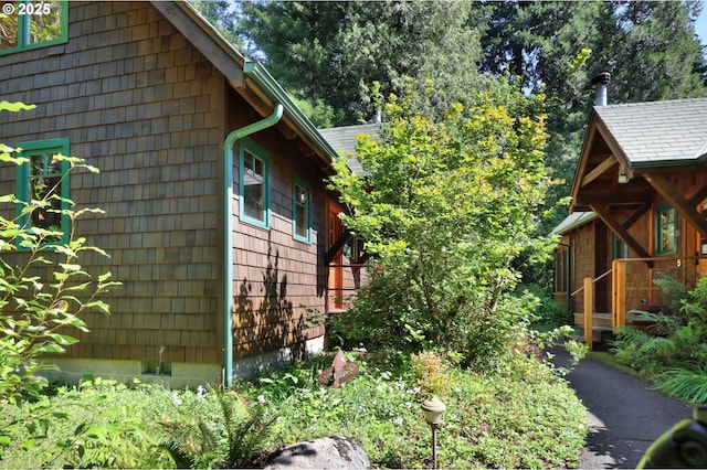 view of home's exterior