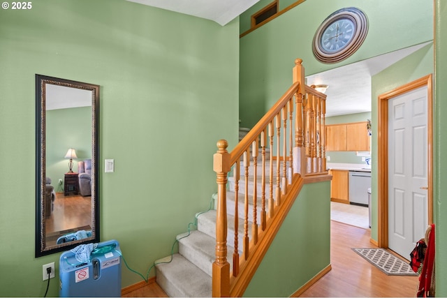112 NE 11th St, Hermiston, OR 97838 - stairs featuring wood finished floors
