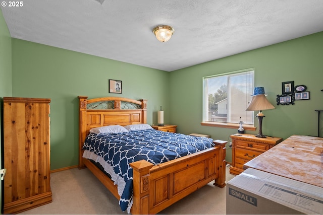 112 NE 11th St, Hermiston, OR 97838 - bedroom featuring light carpet