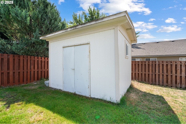 112 NE 11th St, Hermiston, OR 97838 - view of shed
