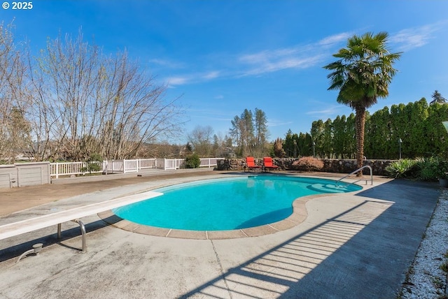 185 W Oriole Dr, Roseburg, OR 97471 - view of swimming pool featuring a patio, a diving board, a fenced in pool, and fence