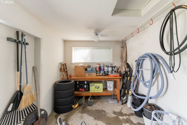 185 W Oriole Dr, Roseburg, OR 97471 - storage room with a ceiling fan