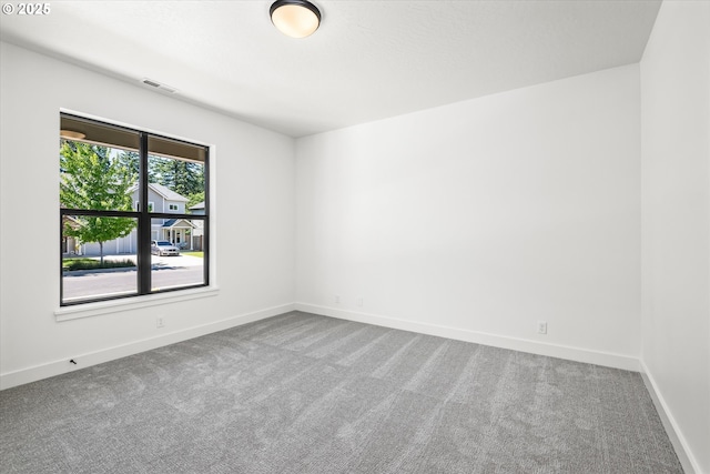 88109 Jameson Way, Veneta, OR 97487 - spare room featuring carpet flooring and baseboards