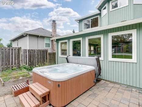 2487 Southslope Way W, Linn, OR 97068 - view of patio featuring a hot tub