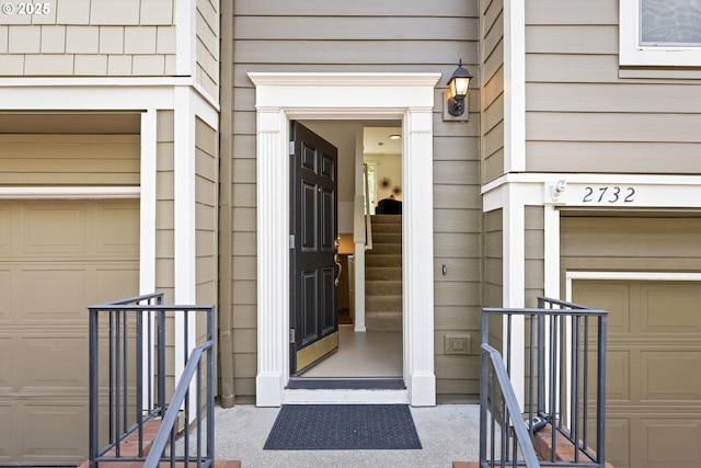 2732 NW Kennedy Ct, Portland, OR 97229 - view of exterior entry featuring a garage