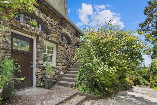 91755 Lewis And Clark Rd, Astoria, OR 97103 - view of exterior entry with stone siding