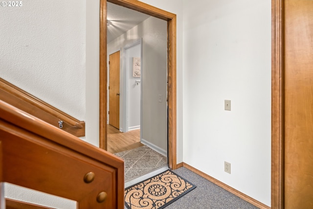 15565 SW 114th Ct Unit 23, Portland, OR 97224 - hallway featuring baseboards and carpet
