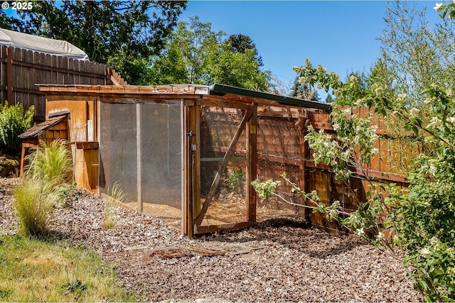 1005 Reserve St, Silverton, OR 97381 - view of poultry coop