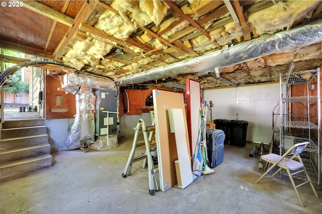 48521 E 1st St, Oakridge, OR 97463 - below grade area with heating unit and stairway