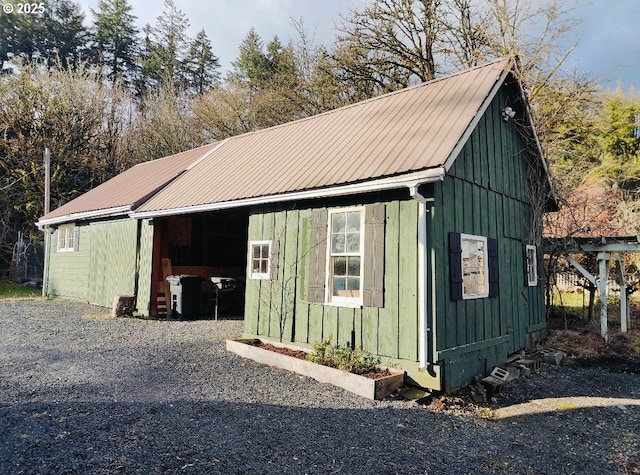 view of outdoor structure